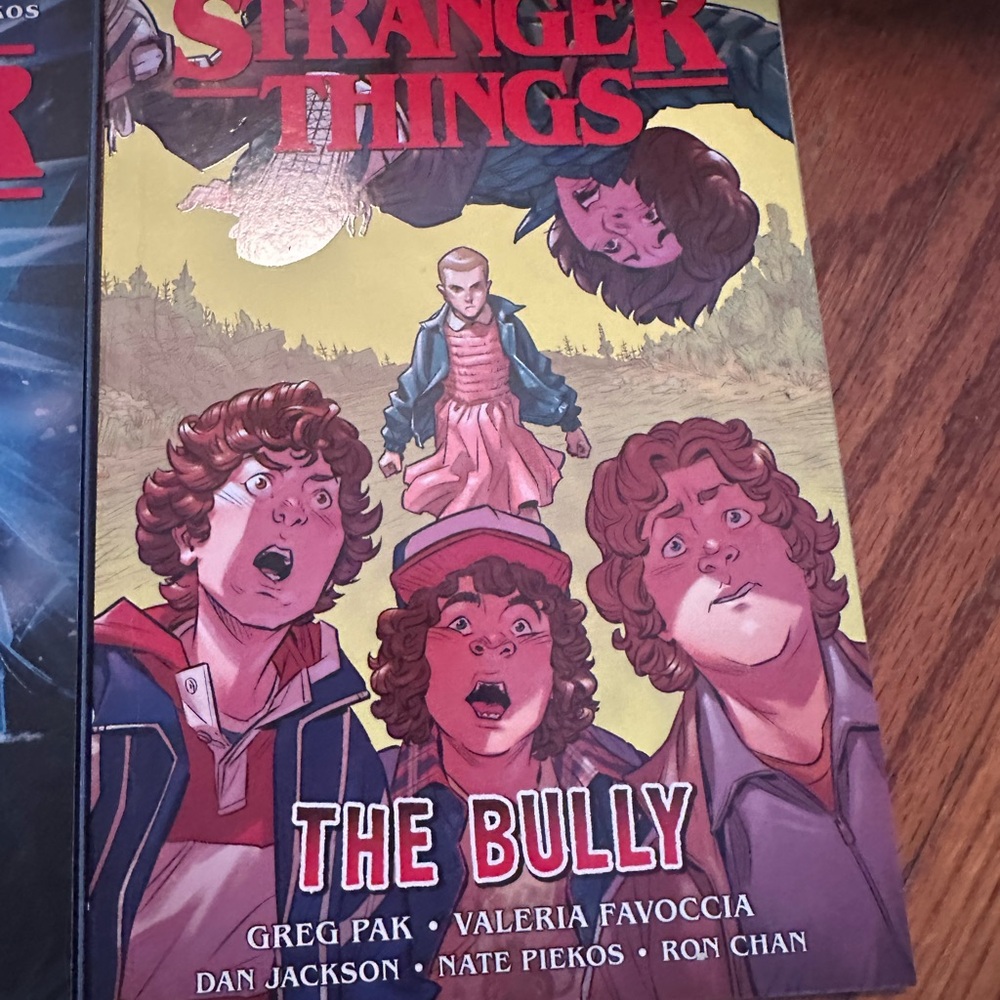 Stranger Things Book Set - Picture 3 of 4